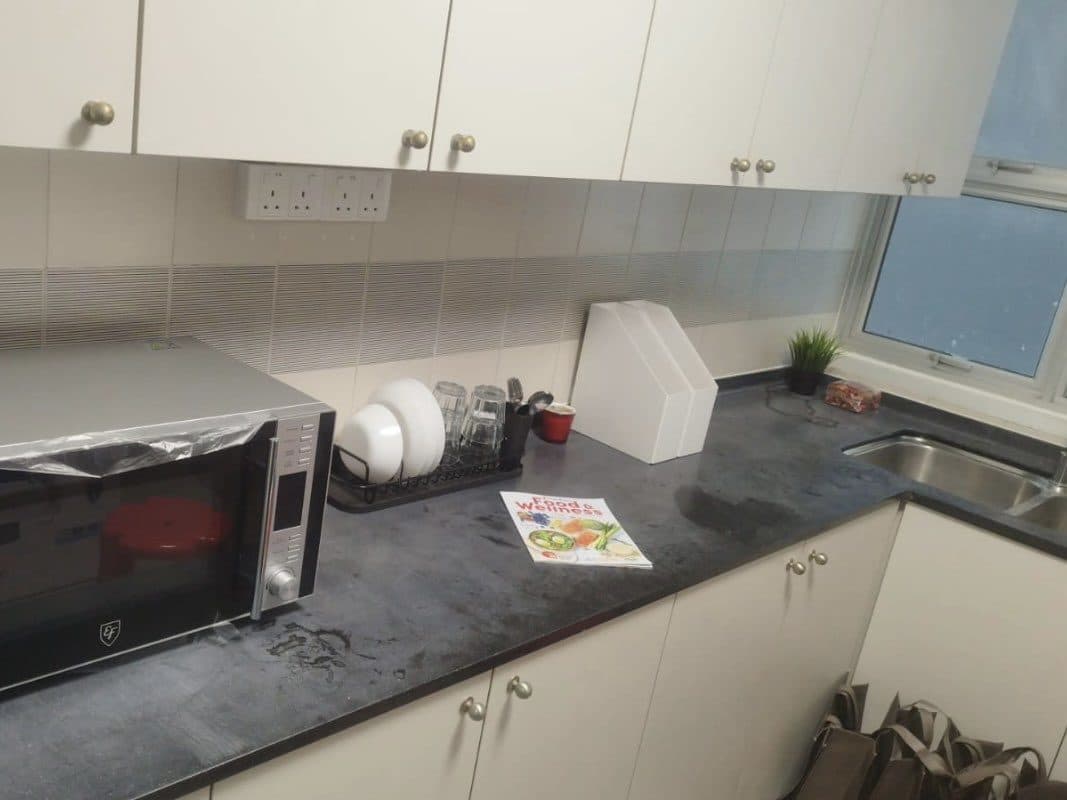 Deluxe Common Single | West Wood Hostel @ Chancery Court - Media 4