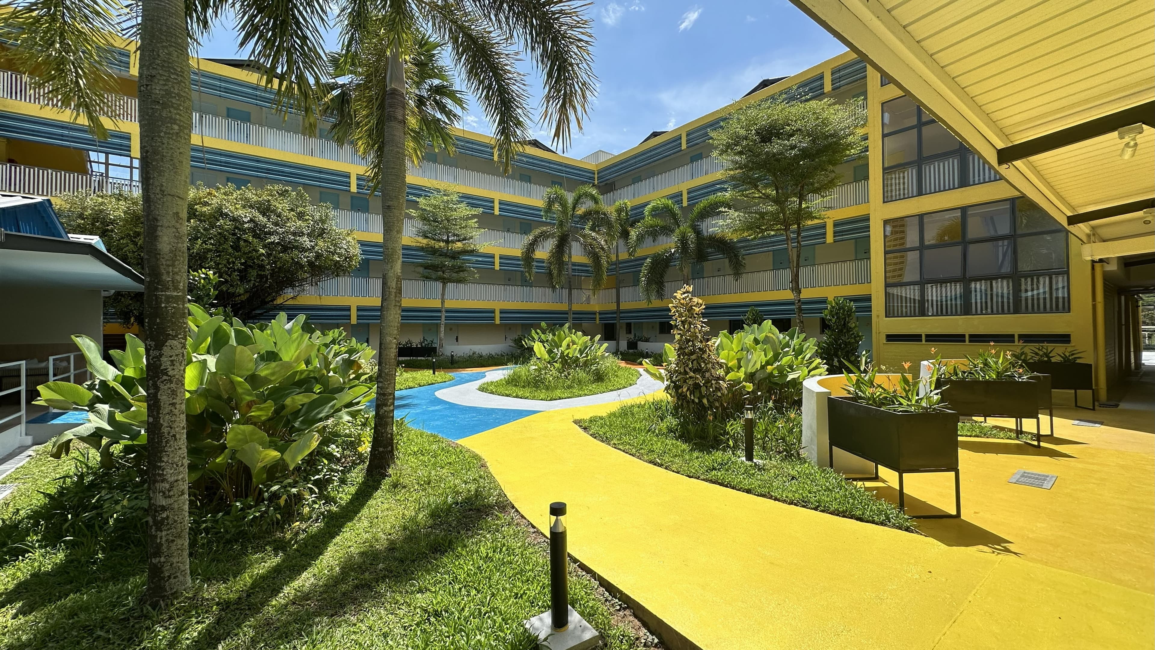 Twin Bed Studio | COMMUNE on Henderson by TSTAP - Media 4